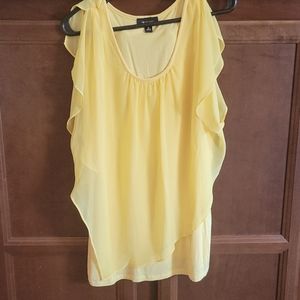 Yellow flutter sleeve top sz XL